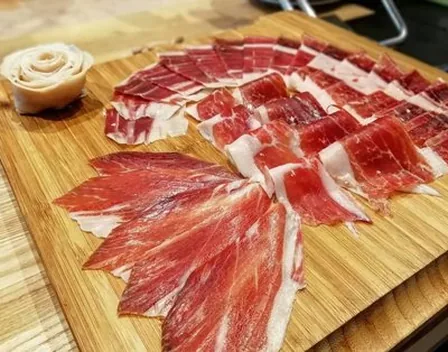 A Cuchillo Corte de Jamón – catering en Calafell