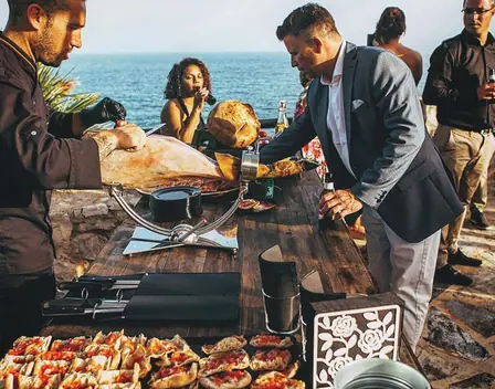 A Cuchillo Corte de Jamón – catering en Calafell (foto 2 de 10)