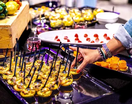 Abades Catering Granada – catering en Granada (foto 1 de 12)