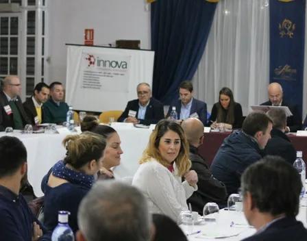 Alhazar Catering – catering en Mairena del Alcor (foto 5 de 12)