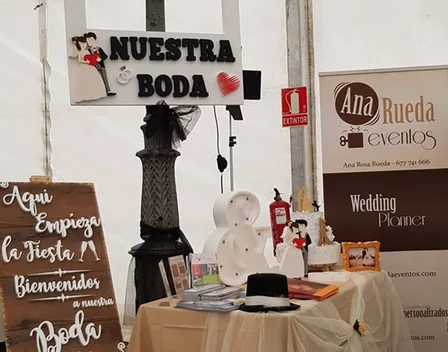 Ana Rueda Eventos y La Fábrica de los Sueños – catering en Palencia (foto 12 de 12)