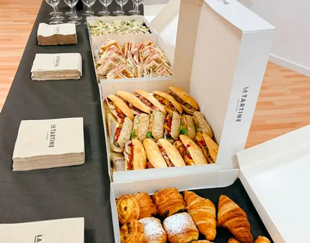 Cafetería La Tartine Gourmande – catering en N-II, 315, Local 26 (foto 3 de 12)