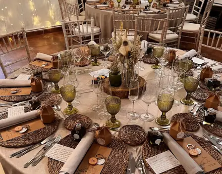 Catering A Mesa Puesta – catering en Oviedo (foto 1 de 1)