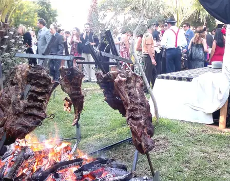 Catering Barbacoas Argentinas (Bodas,comuniones..) – catering en Casco Antiguo (foto 3 de 8)