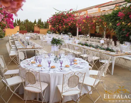 Catering El Palacio S L – catering en La Carlota (foto 1 de 11)