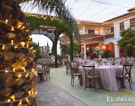 Catering El Palacio S L – catering en La Carlota (foto 2 de 11)