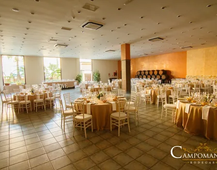 Catering El Palacio S L – catering en La Carlota (foto 9 de 11)