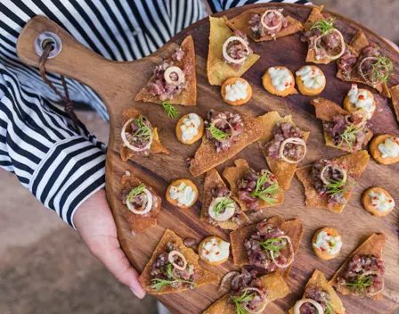 𝗦𝗲𝘃𝗶𝗹𝗹𝗮 𝗖𝗮𝘁𝗲𝗿𝗶𝗻𝗴 – catering en Sevilla