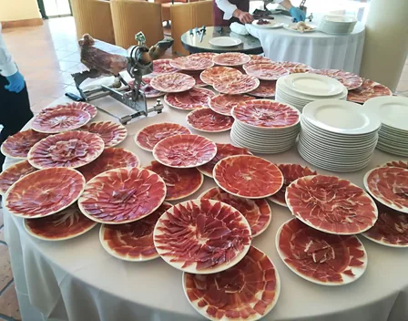 Cortador de jamón Borja Martin – catering en Ávila