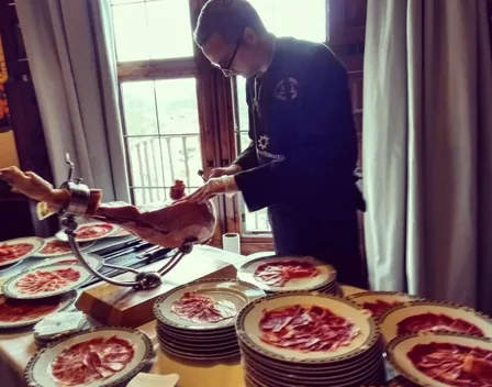 Cortador de jamón Zaragoza Iván Martínez Burgués – catering en Delicias (foto 5 de 12)