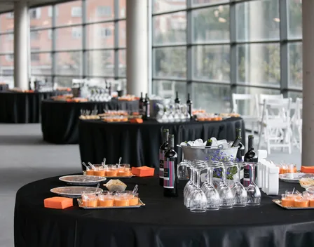 Deleitte Catering Gourmet – catering en C. Toloño, 7 (foto 1 de 12)