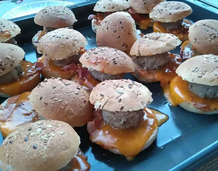 FUENTES Y ESPINOSA SERVICIOS, S.L. – catering en Torre-Pacheco (foto 11 de 11)