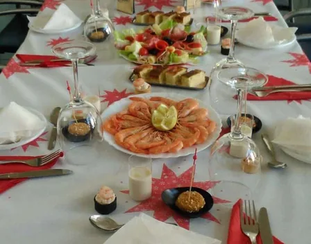 FUENTES Y ESPINOSA SERVICIOS, S.L. – catering en Torre-Pacheco (foto 2 de 11)