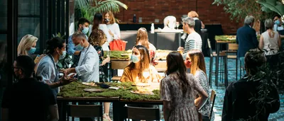 Gourmet Cobos Catering – catering en C. Newton, 5