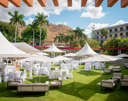 Grupo Jesús Rodrigues Flores Ceremonias y Banquetes – catering en San Miguel de Geneto (foto 4 de 6)