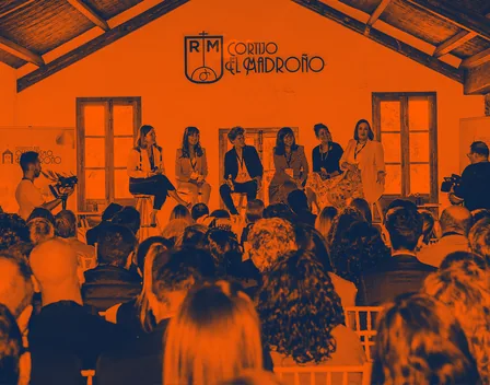 Jaén Congresos OPC – catering en C. Álamos, 17 (foto 2 de 9)