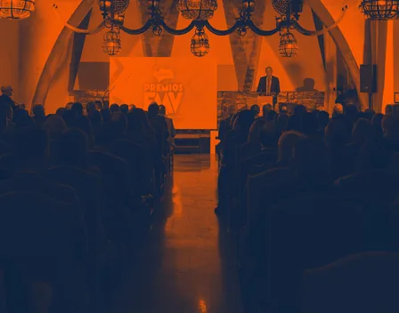 Jaén Congresos OPC – catering en C. Álamos, 17 (foto 4 de 9)