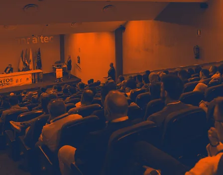 Jaén Congresos OPC – catering en C. Álamos, 17 (foto 6 de 9)