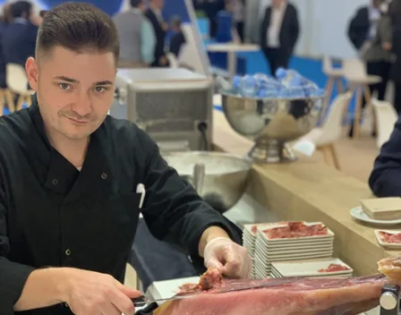 Jamón Pro Cortadores de jamón Barcelona – catering en Barcelona (foto 5 de 10)