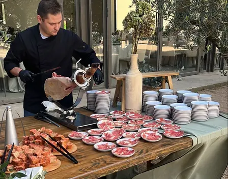 Jamón Pro Cortadores de jamón Barcelona – catering en Barcelona (foto 6 de 10)