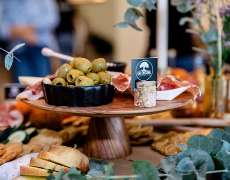 La Encina Eventos – catering en Oleiros (foto 1 de 4)