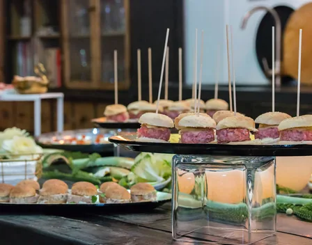 Lala Catering – catering en Llano de Brujas (foto 1 de 11)
