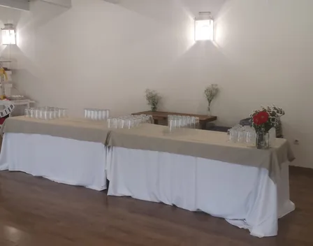 las merindades catering – catering en Ctra. Pino Montano (foto 12 de 12)