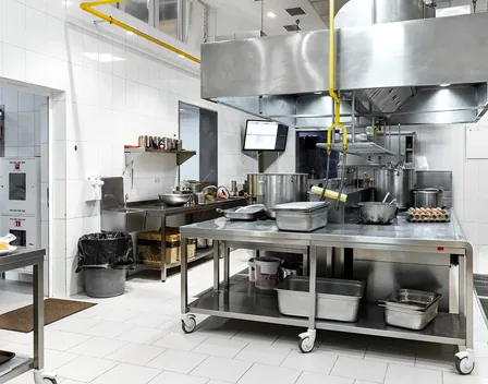 Levante Eventos – catering en C. Alemania, 97, nave2 (foto 1 de 7)