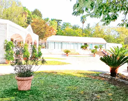 Los Jardines de Sansueña – catering en Nte. Sierra (foto 2 de 11)