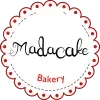 Logo de MadaCake bakery