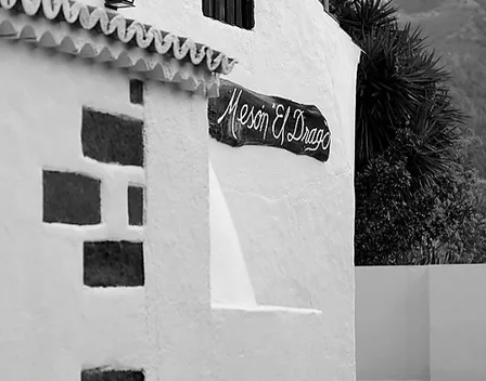 Mesón El Drago │ Restaurante en Tegueste de comida canaria de Tenerife – catering en C. Marqués de Celada, 2 (foto 1 de 8)