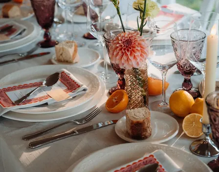 Montserrat Catering – catering en Carrer Pla de l'Estany, 11 (foto 4 de 10)