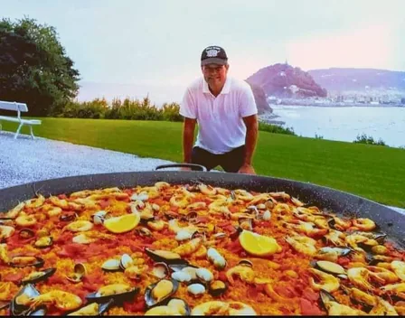 Paellas "EN VIVO" Arraun Euskadi -Tubal Otegui – catering en Donostia / San Sebastián