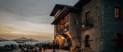 Palacio de La Riega – catering en Carr. Piles al Infanzon, n. 3503