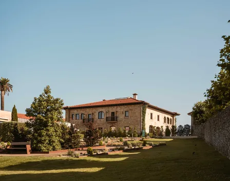 Palacio de La Riega – catering en Carr. Piles al Infanzon, n. 3503 (foto 9 de 12)