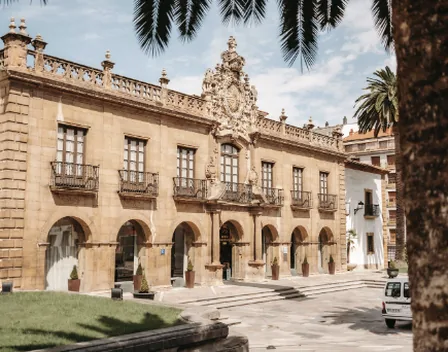Petit Grinza – catering en C. Gil de Jaz, 16