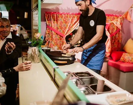 Petite Georgette_Crepe Roulotte (Food Truck) – catering en Burgos (foto 3 de 9)