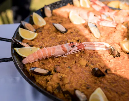 Salcedo Catering – catering en C. Pergamino, 5 (foto 3 de 12)