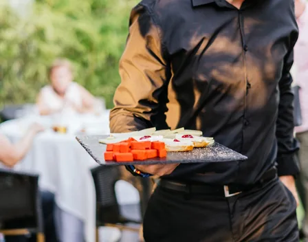 SERVICIO DE CAMAREROS ESPESO, S.L. – catering en Valladolid (foto 5 de 11)