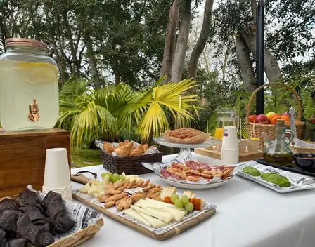 SKS Catering – catering en Barrio el Rivero, 73 (foto 2 de 8)